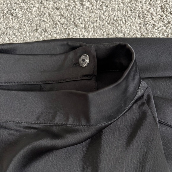 3/$45 H&M Elegant Black Women's Aline Skirt - Picture 5 of 7